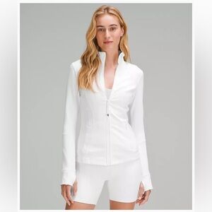 Lululemon Define Jacket
Luon size 4